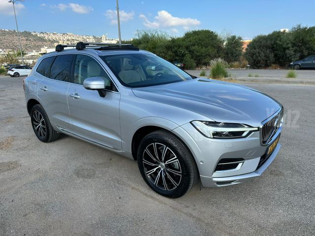 מודעת רכב וולוו XC60 2
