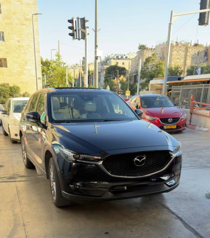 מודעת רכב מאזדה CX-5