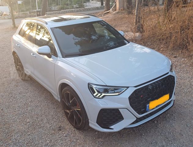 מודעת רכב אאודי RS Q3