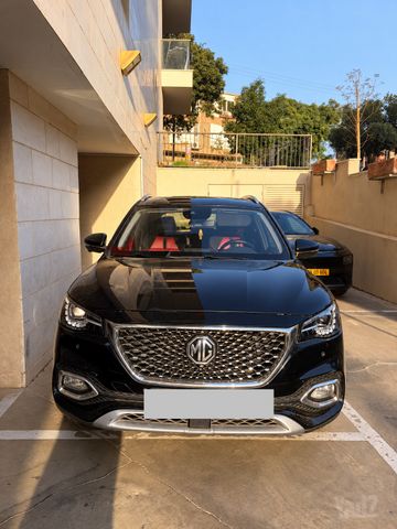 מודעת רכב אם ג'י EHS PHEV