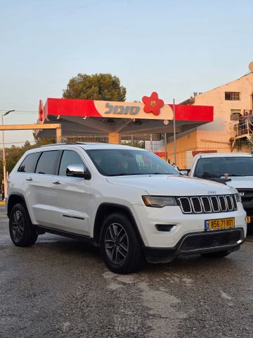 מודעת רכב ג'יפ גרנד צ'ירוקי