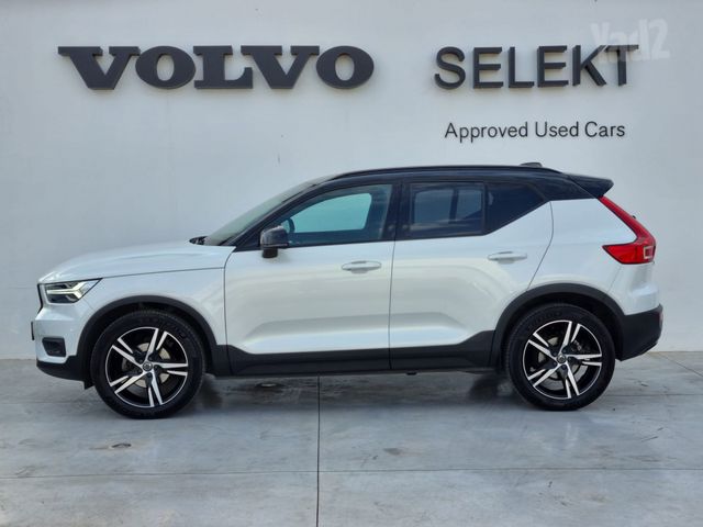 מודעת רכב וולוו XC40 2