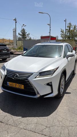 מודעת רכב לקסוס RX