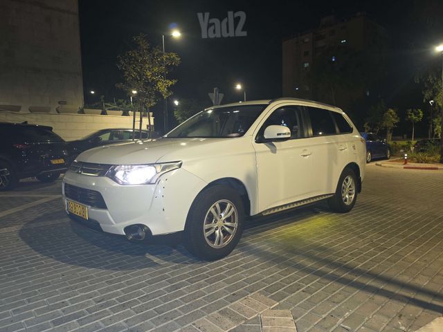 מודעת רכב מיצובישי אאוטלנדר