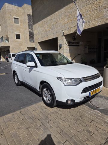 מודעת רכב מיצובישי אאוטלנדר