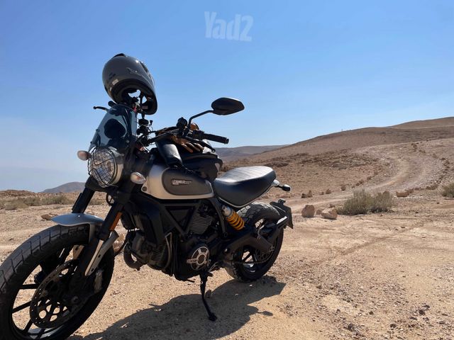 מודעת רכב דוקאטי סקרמבלר אייקון 