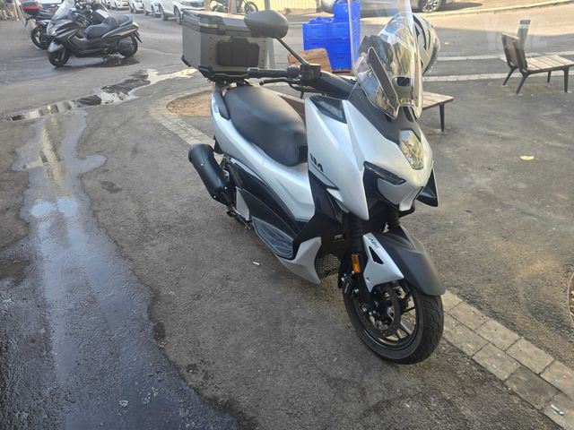 מודעת רכב זונטס 125M