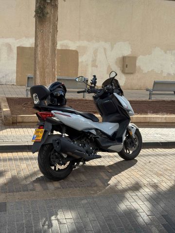 מודעת רכב זונטס 250M