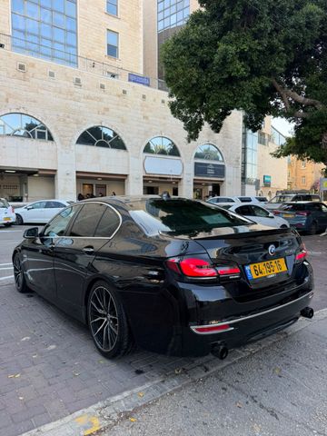 מודעת רכב ב מ וו סדרה 5