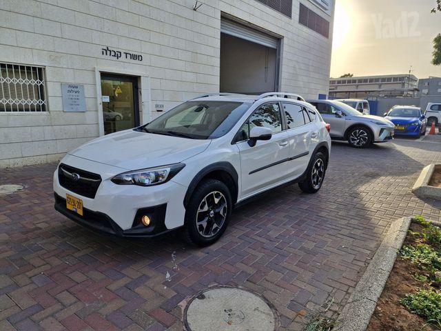 מודעת רכב סובארו XV