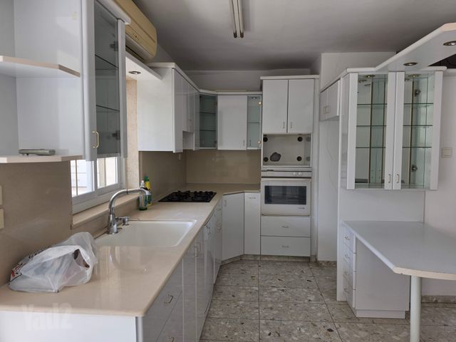 דירה למכירה בירושלים — 3