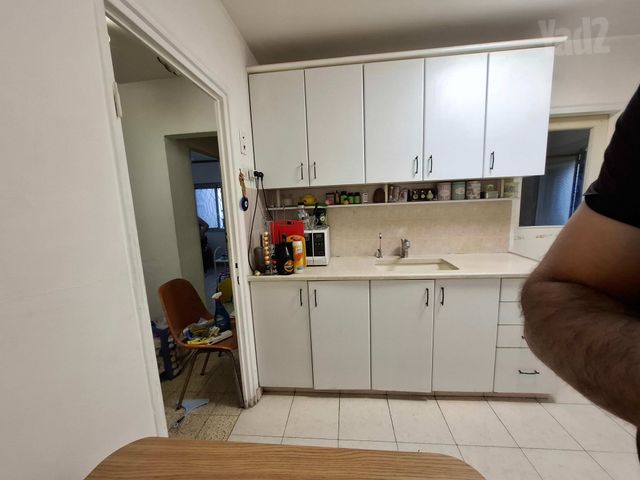 העוגב 11