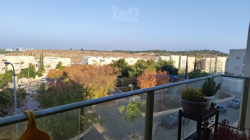 סיוון 4