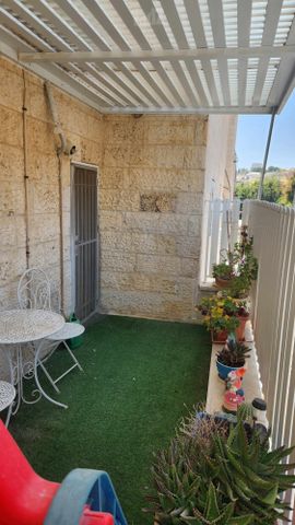 דירה למכירה בירושלים — 3
