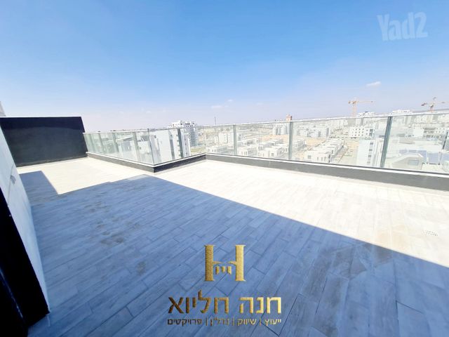דרור 32