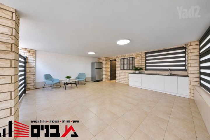 הראשונים 52