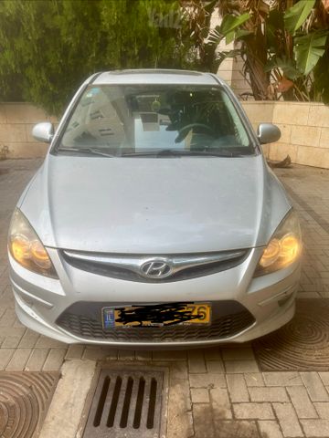 מודעת רכב יונדאי i30
