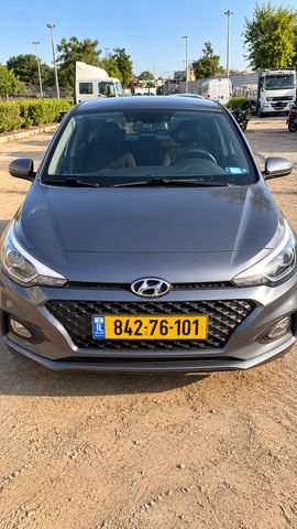 מודעת רכב יונדאי i20