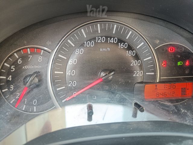 מודעת רכב ניסאן מיקרה