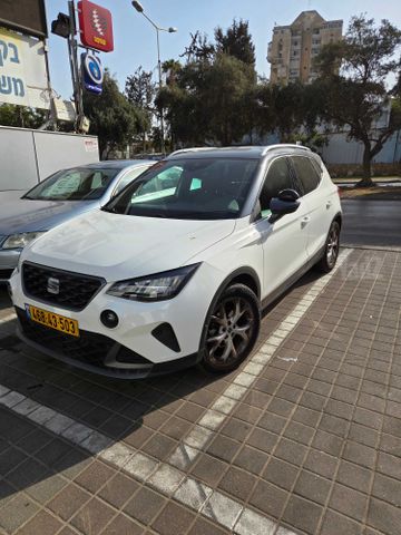 מודעת רכב סיאט ארונה