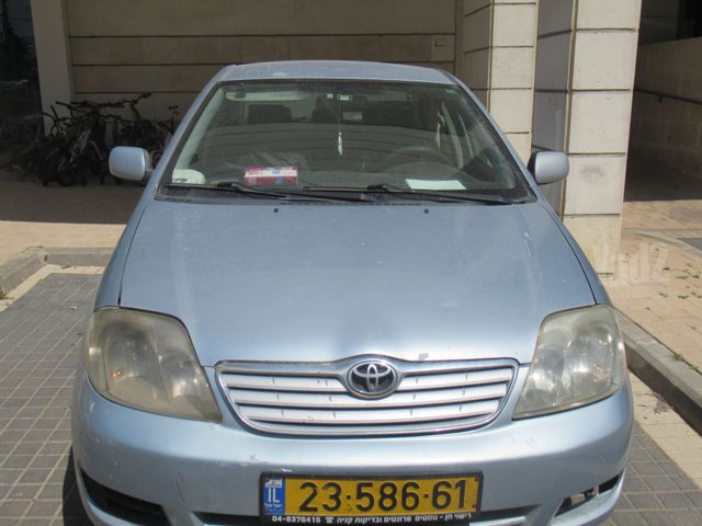 מודעת רכב טויוטה קורולה