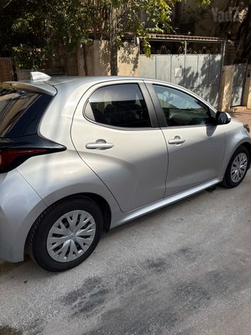 מודעת רכב טויוטה יאריס