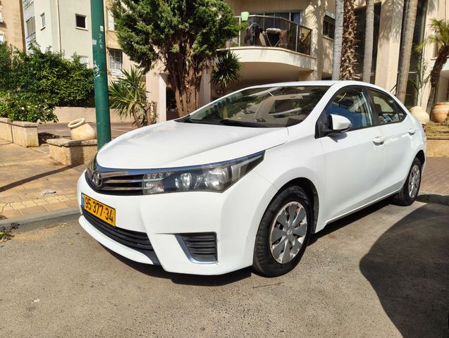 מודעת רכב טויוטה קורולה