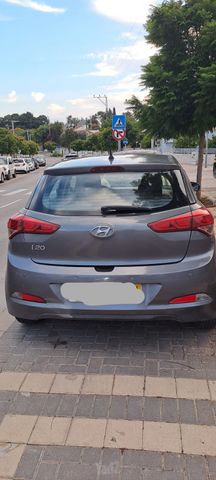 מודעת רכב יונדאי i20