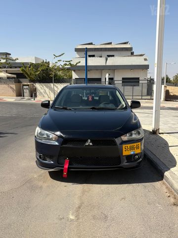 מודעת רכב מיצובישי לנסר