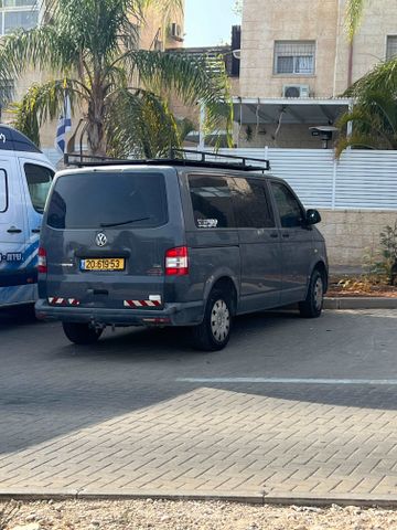 מודעת רכב פולקסווגן טרנספורטר