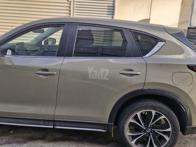 מודעת רכב מאזדה CX-5