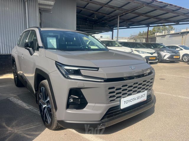 מודעת רכב טויוטה RAV4