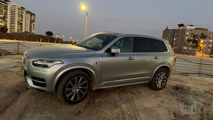 מודעת רכב וולוו XC90