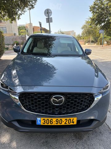 מודעת רכב מאזדה CX-5