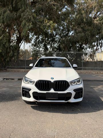 X6 4X4 M-Superior 40i אוט׳ 3.0 (340 כ״ס)