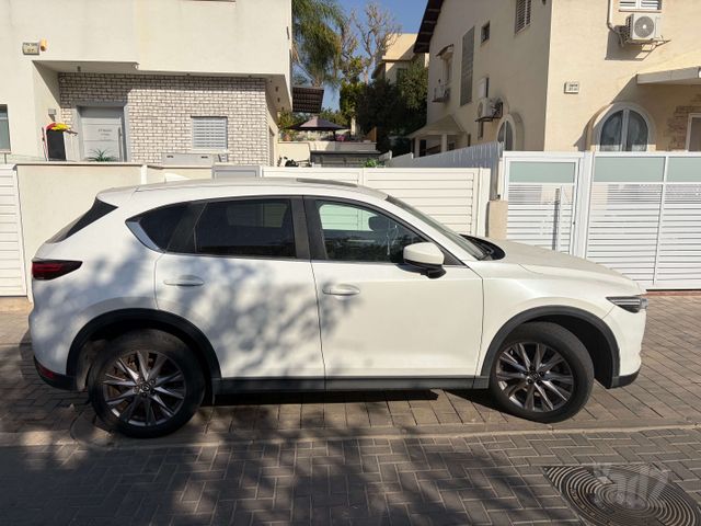 מודעת רכב מאזדה CX-5