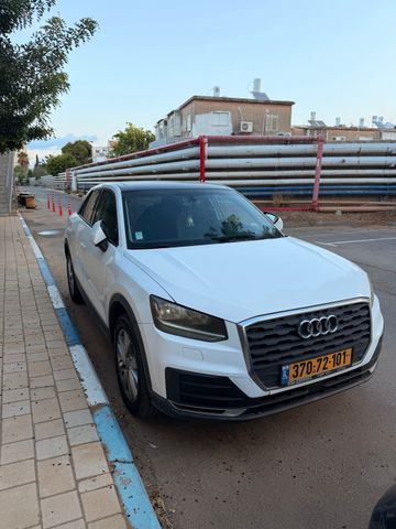 מודעת רכב אאודי Q2