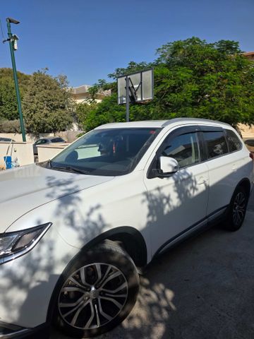 מודעת רכב מיצובישי אאוטלנדר