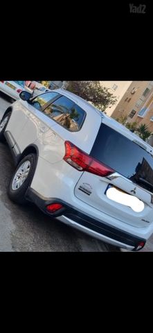 מודעת רכב מיצובישי אאוטלנדר