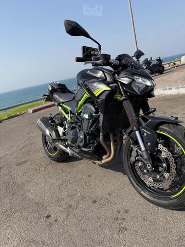 מודעת רכב קאוואסאקי Z900