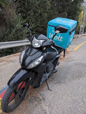 מודעת רכב הונדה VISION110