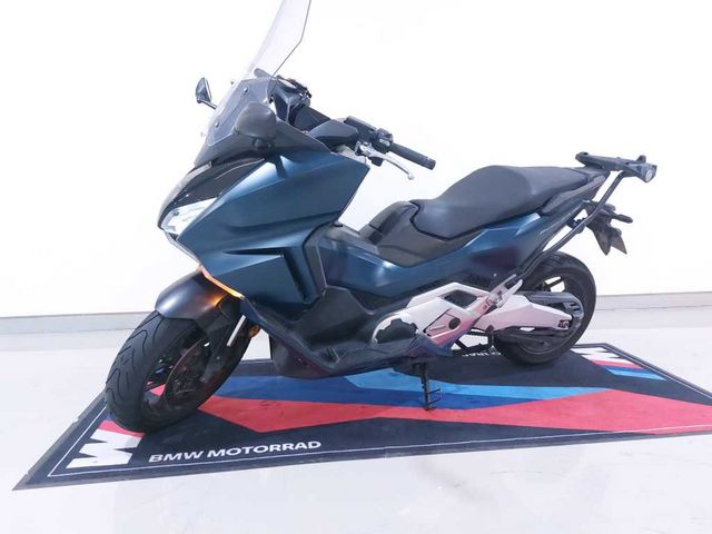 מודעת רכב הונדה FORZA750