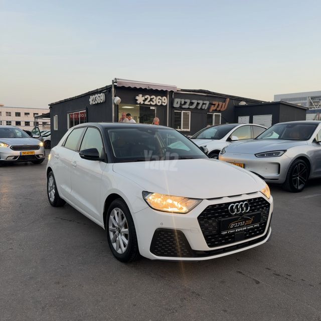 מודעת רכב אאודי A1