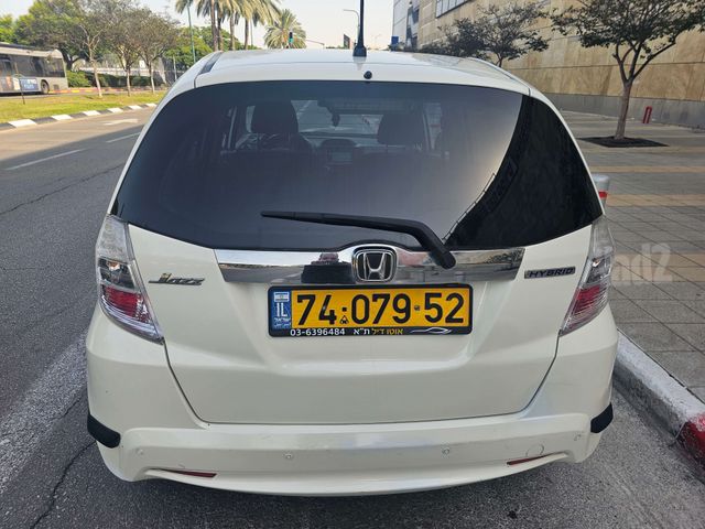 מודעת רכב הונדה ג'אז 