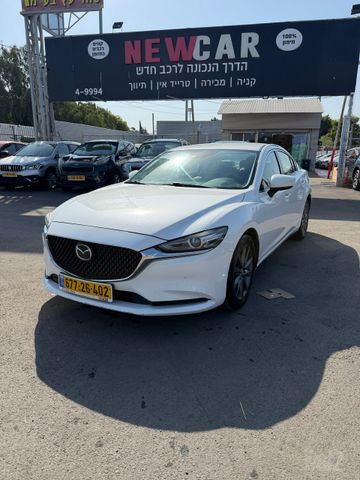 מודעת רכב מאזדה 6