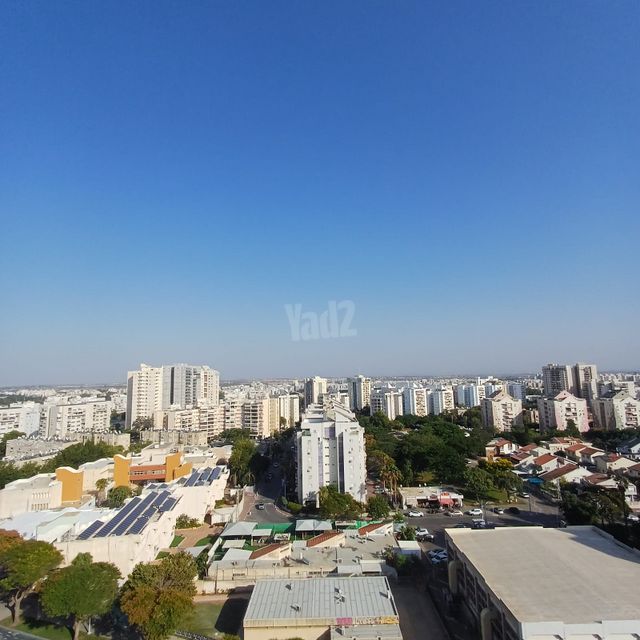 הרב שאולי 25