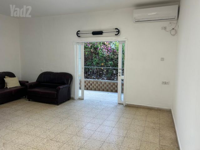 גוש עציון 27