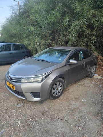 מודעת רכב טויוטה קורולה