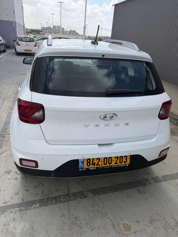 מודעת רכב יונדאי וניו