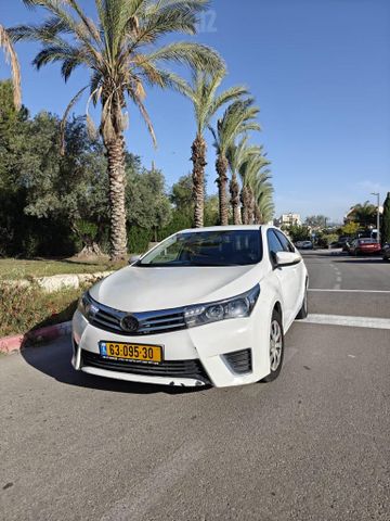 מודעת רכב טויוטה קורולה